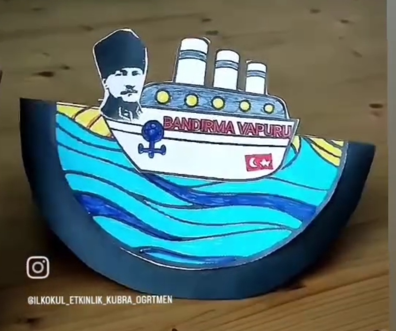DAİREDE BANDIRMA VAPURU 